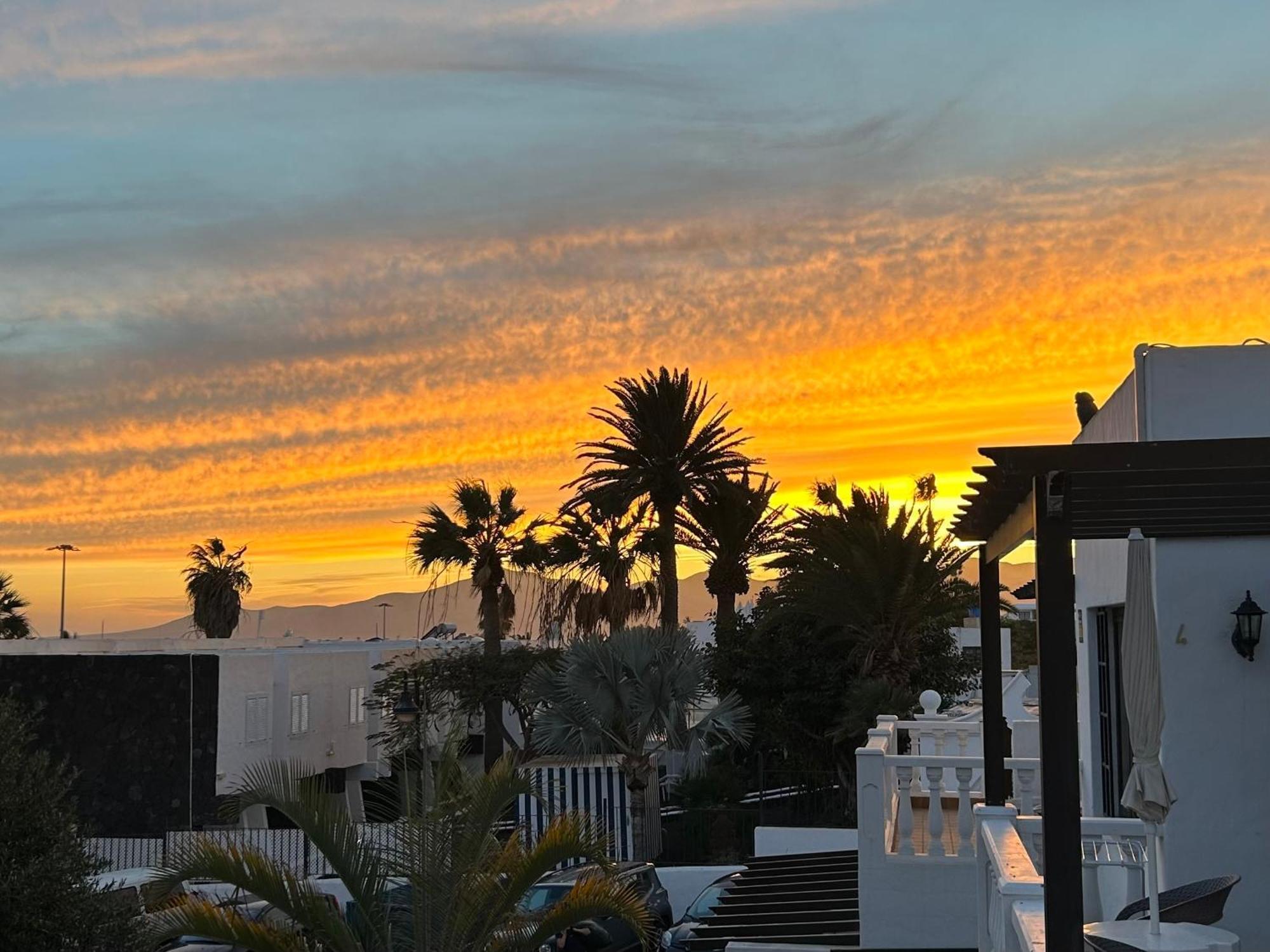 Long Beach Apartment Puerto Del Carmen Puerto del Carmen  Ngoại thất bức ảnh